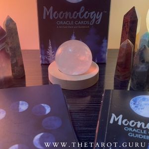 Moonology Tarot Deck